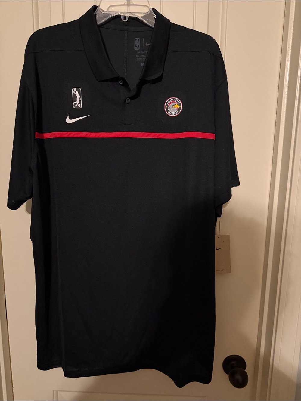 Nike G-League NBA Black Dri Fit Polo Red Chest Stripe College Park Skyhawks NWT